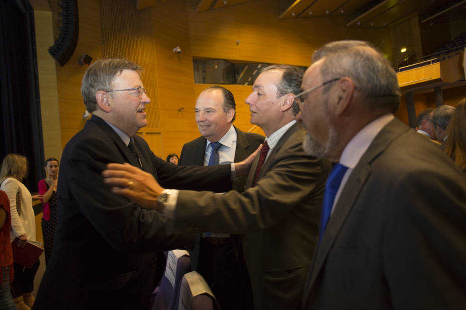 El presidente de la Generalitat, Ximo Puig, junto a Salvador Navarro, José Vicente González y José Vicente Morata. Foto: EVA MÁÑEZ