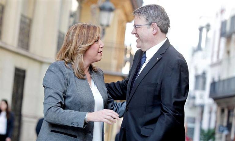 La presidenta andaluza, Susana Díaz, y Ximo Puig, jefe del Consell y líder del PSPV. Foto: EFE