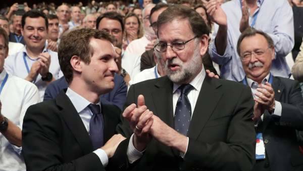 Pablo Casado y Mariano Rajoy en el último congreso del PP. Foto: EFE