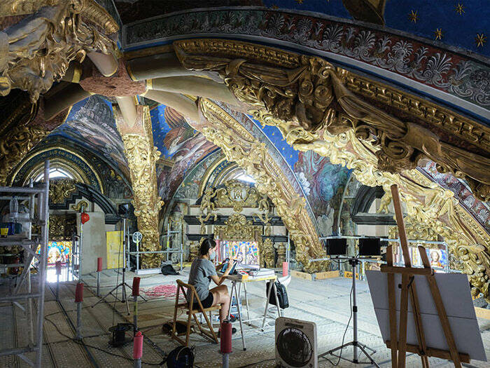 Trabajos en los frescos de Pagano y Sanleocadiio en la Seu