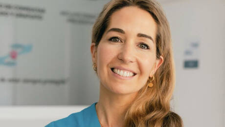 Maria Vitoria,  secretaria del Ilustre Colegio Oficial de Veterinarios de Valencia