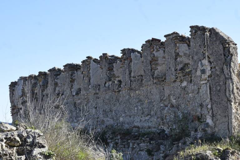 Muralla del Castillo de Xàtiva. Foto: Círculo por la Defensa y Difusión del Patrimonio Cultural