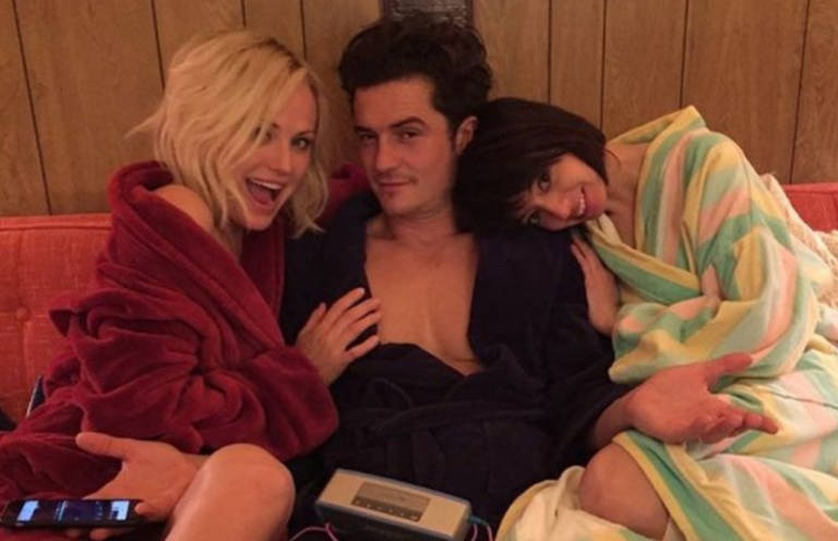 Orlando bloom gets naked in steamy threesome for sexy new 