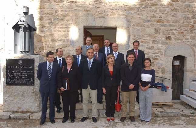 González Pons y los subsecretarios en la presentación del decálogo en 2003