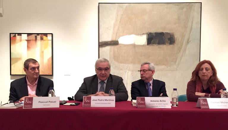 Patuel, Martínez Guerricabeitia, Ariño y Michavila en la presentación