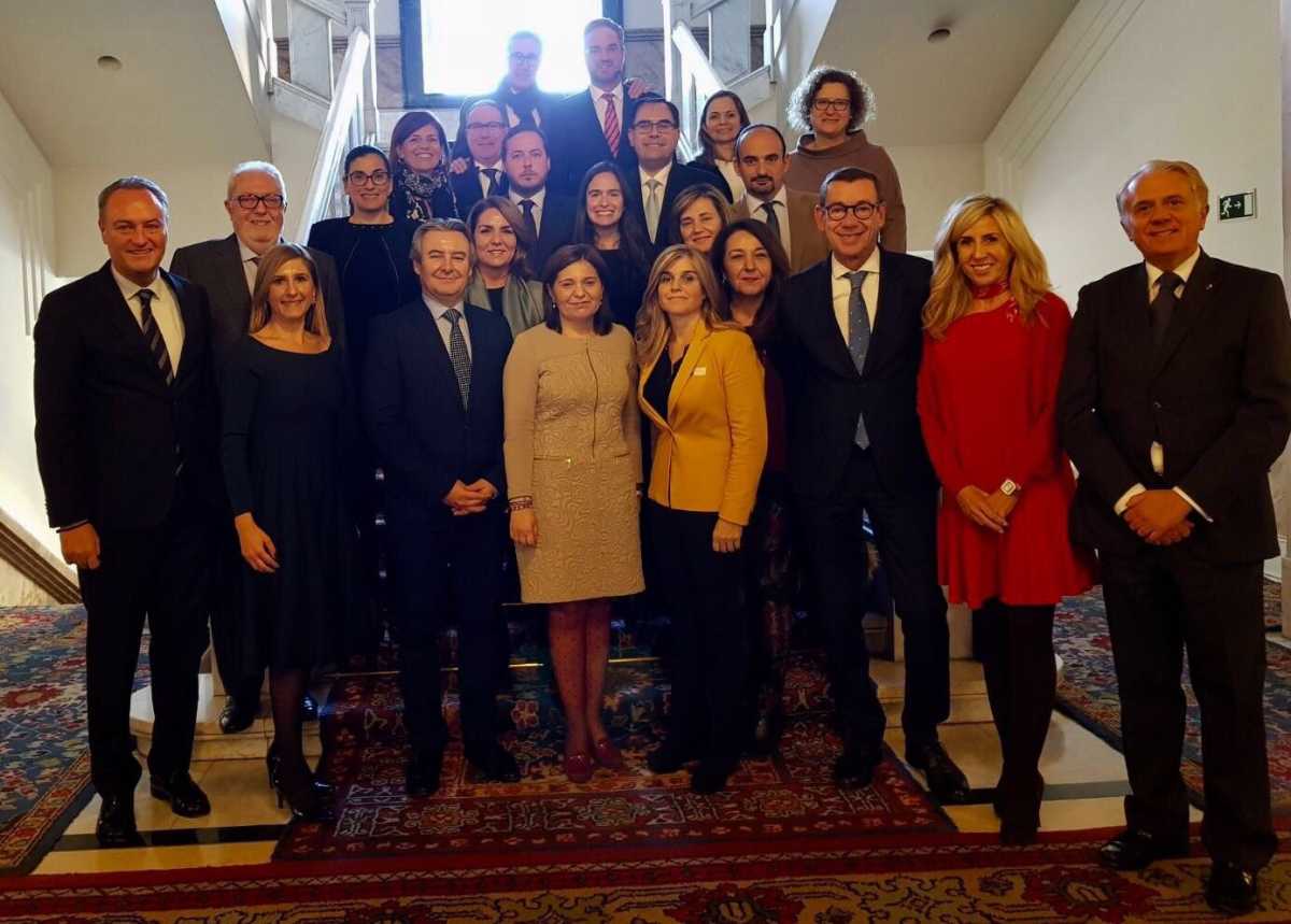 Bonig en su visita este mismo martes a los parlamentarios valencianos del PP en Madrid. Foto: PPCV
