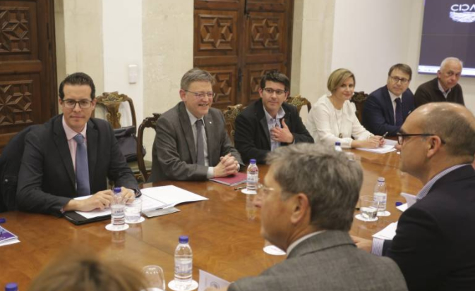 Ximo Puig y el presidente de la Diputación, Jorge Rodríguez, en la reunión del Consejo General de Cical