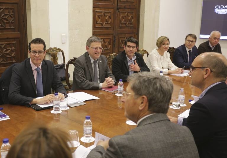 Reunión del Consejo General de Cical con la presencia de Ximo Puig y de Jorge Rodríguez