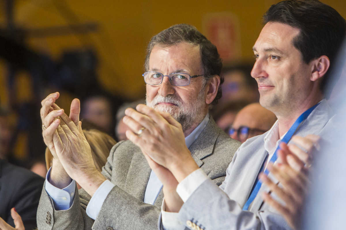 El presidente del PP, Mariano Rajoy, junto a Vicente Betoret en el congreso del pasado fin de semana. Foto: EVA MÁÑEZ