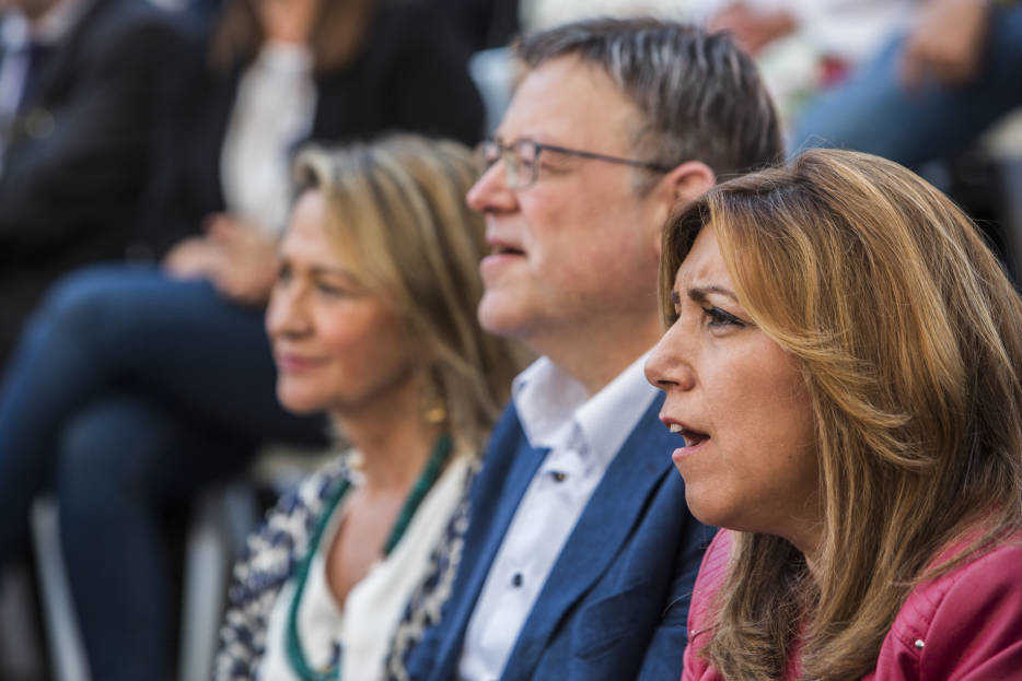 Susana Díaz junto a Ximo Puig en el último mitin de la andaluza en Valencia. Foto: EVA MÁÑEZ