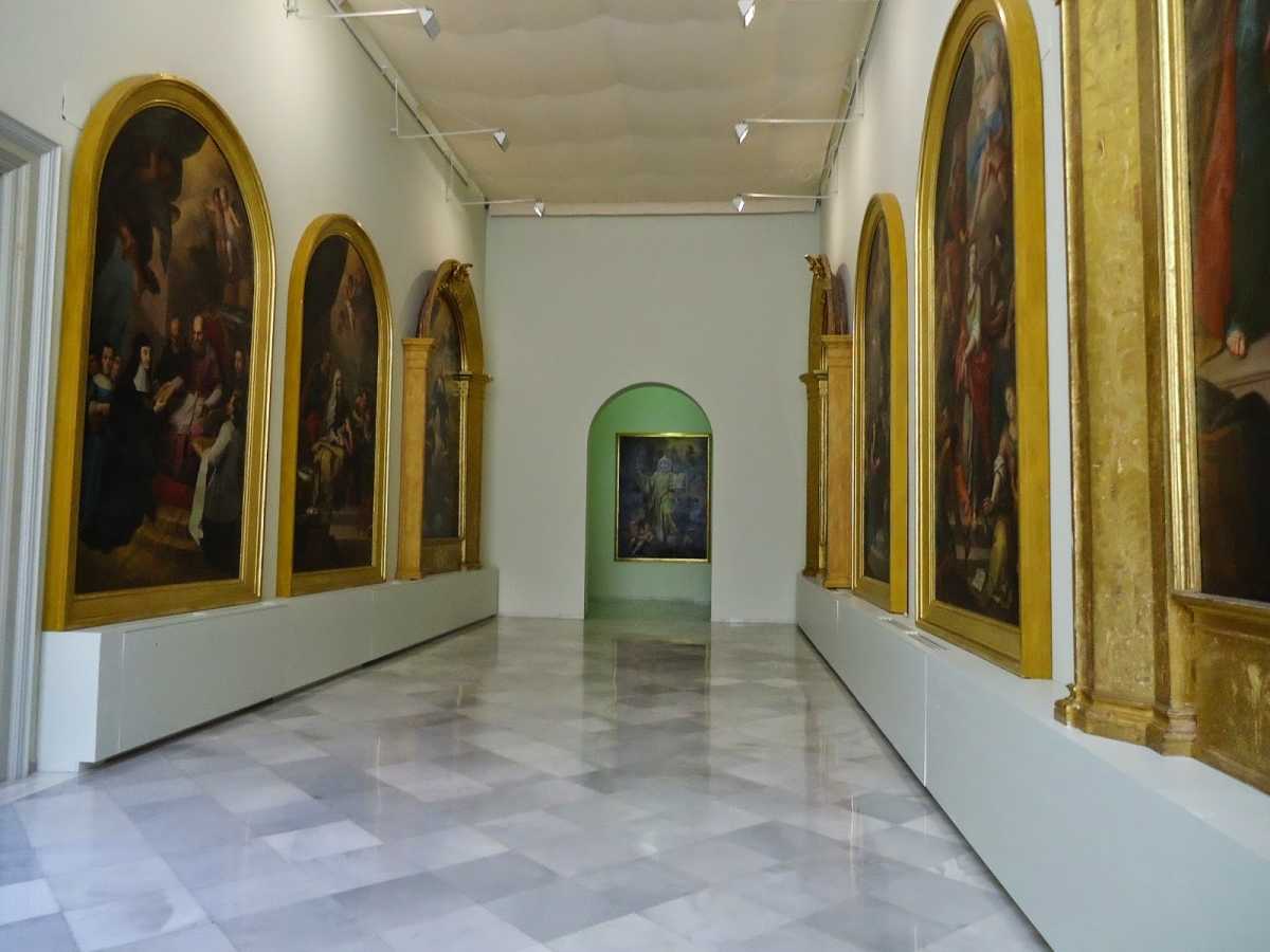 Sala del Museo de la Ciudad con obra de José Vergara