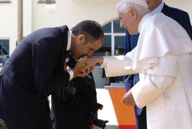 Francisco Camps y el Papa Benedicto XVI, en València. Foto: EFE