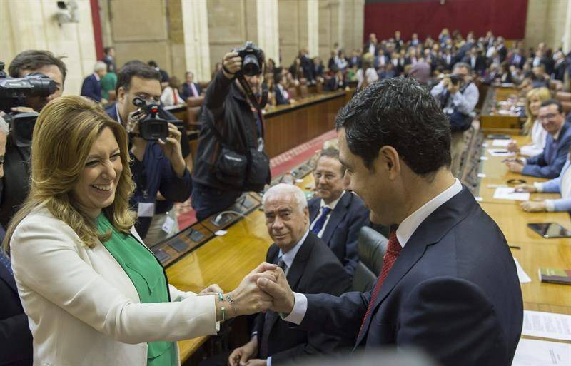 La socialista Susana Díaz y el popular Juanma Moreno. Foto: EFE