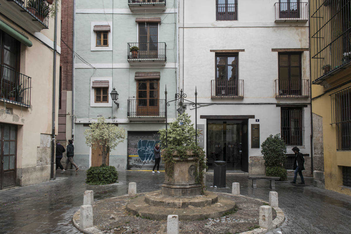 La replaceta del carrer Viciana, un bell racó de València que existia ja en el plànol de Mancelli (1608). Foto: Eva Máñez