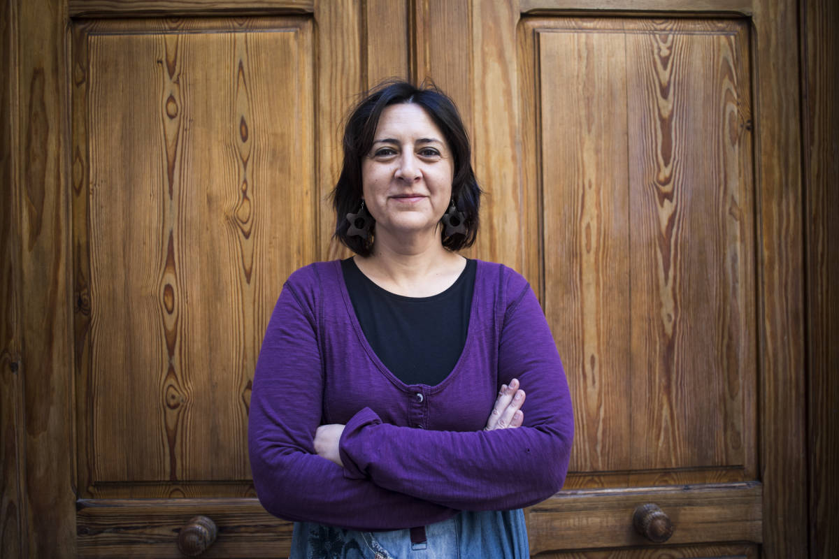 Rosa Pérez en las inmediaciones de la Diputación de Valencia. Foto: EVA MÁÑEZ