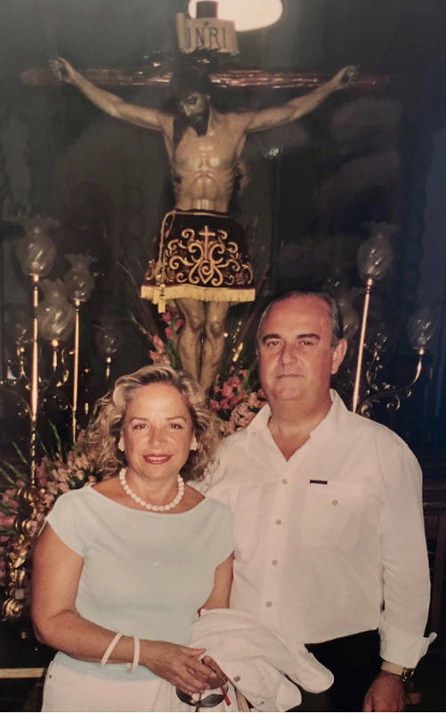 Mª José Navarro junto a Rafael Gómez-Ferrer en las fiestas del Cristo del Palmar donde iban todos los veranos