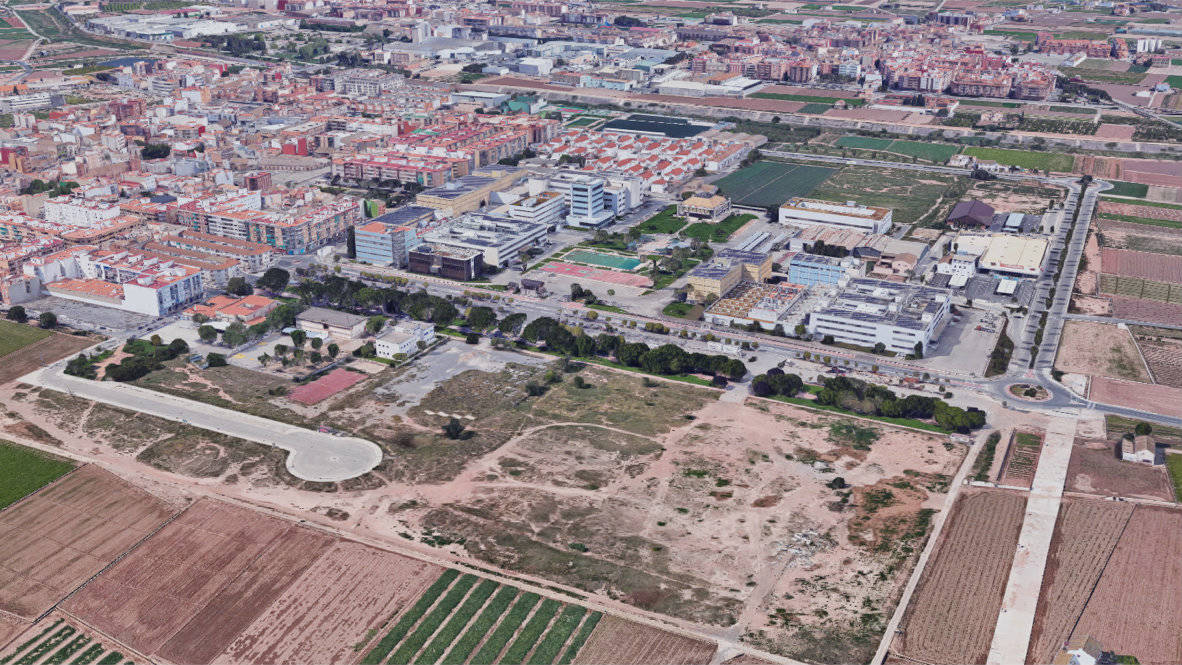 Terrenos que comercializa la familia Lladró entre Tabernes, València y Alboraya. Imagen: GOOGLE EARTH