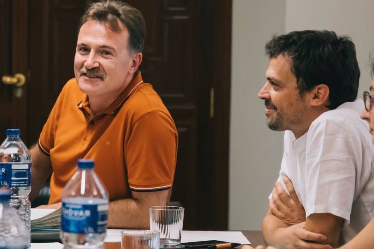 El presidente de la EMT, Giuseppe Grezzi, y el gerente de la empresa, Josep Enric García. Foto: KIKE TABERNER
