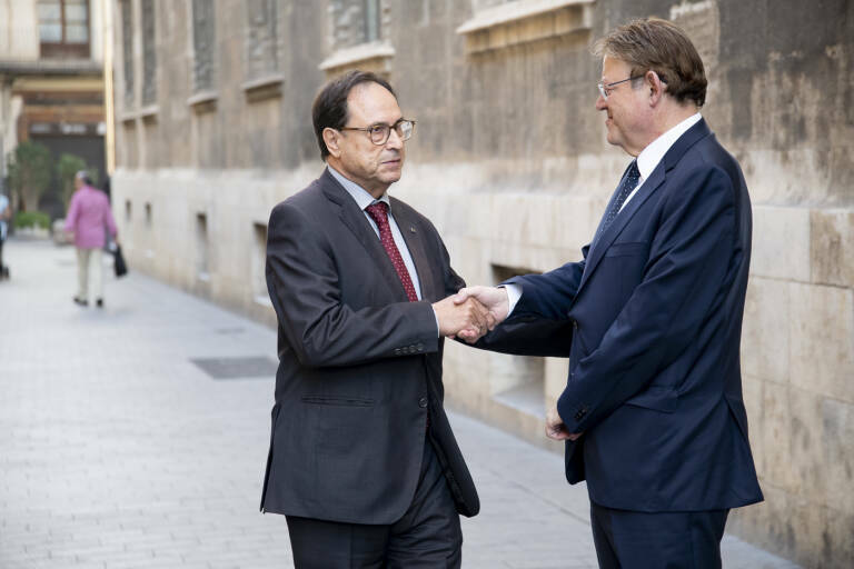 El conseller de Hacienda, Vicent Soler, junto al president de la Generalitat, Ximo Puig. Foto: KIKE TABERNER