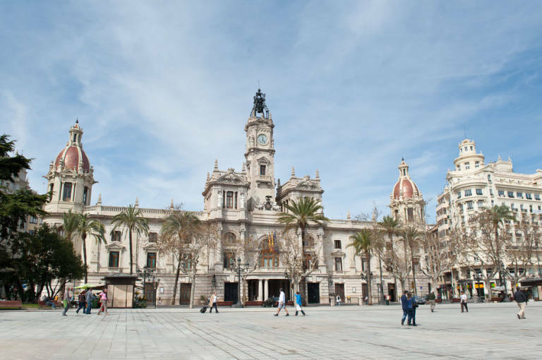  Panorámica de la Plaza del Ayuntamiento de València. Foto: EVA MÁÑEZ.