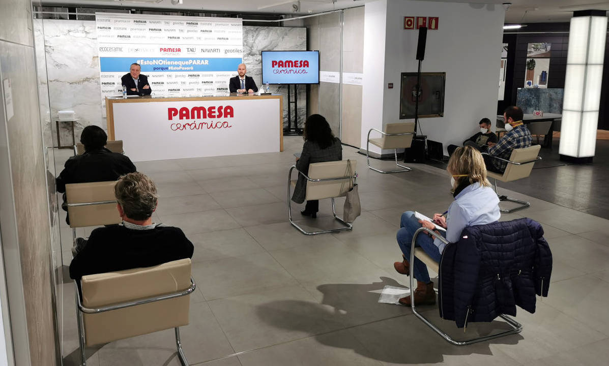 Fernando Roig, en rueda de prensa para explicar los test en Pamesa. Foto: PAMESA