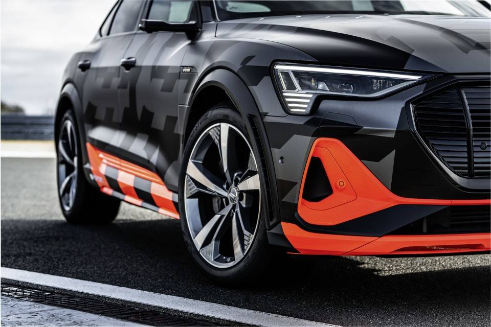 MOTOR | Innovador concepto aerodinámico para versiones S de los modelos Audi Motor Plaza
