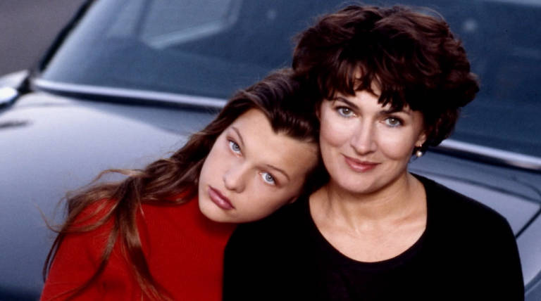 Milla Jovovich y su madre