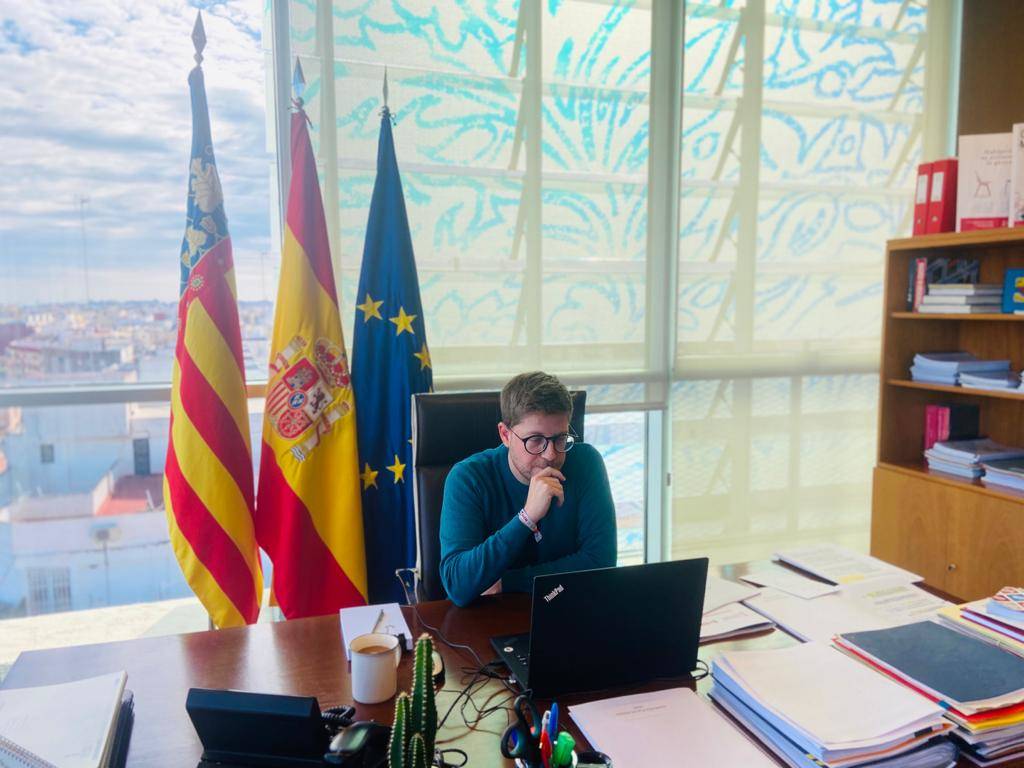 Alberto Muiños, en su despacho. Foto: VP