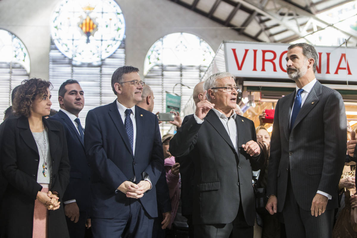 Puig, Ribó y Felipe VI juntos en un acto en València. Foto: EVA MÁÑEZ