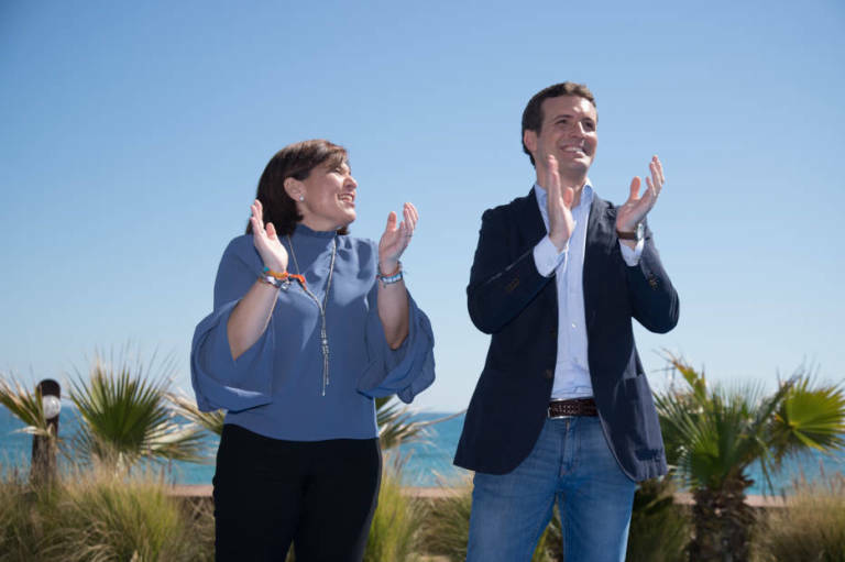 Isabel Bonig junto al presidente del PP, Pablo Casado. Foto: PEPE OLIVARES
