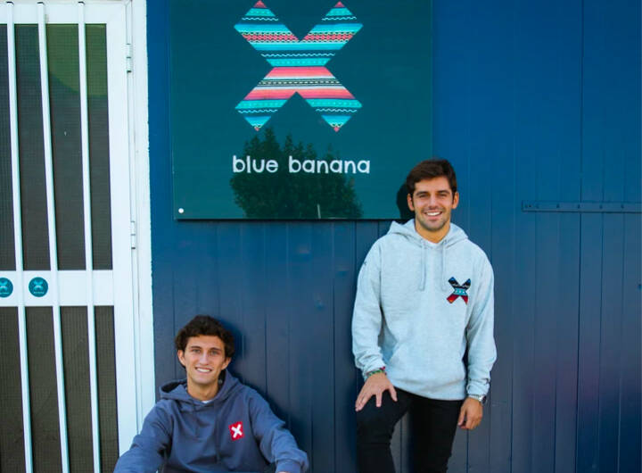 Blue Banana, la marca de la equis, abre su primera tienda física