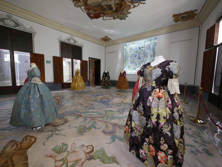  'El color de las sedas valencianas' expuesto en El Museo de la Seda