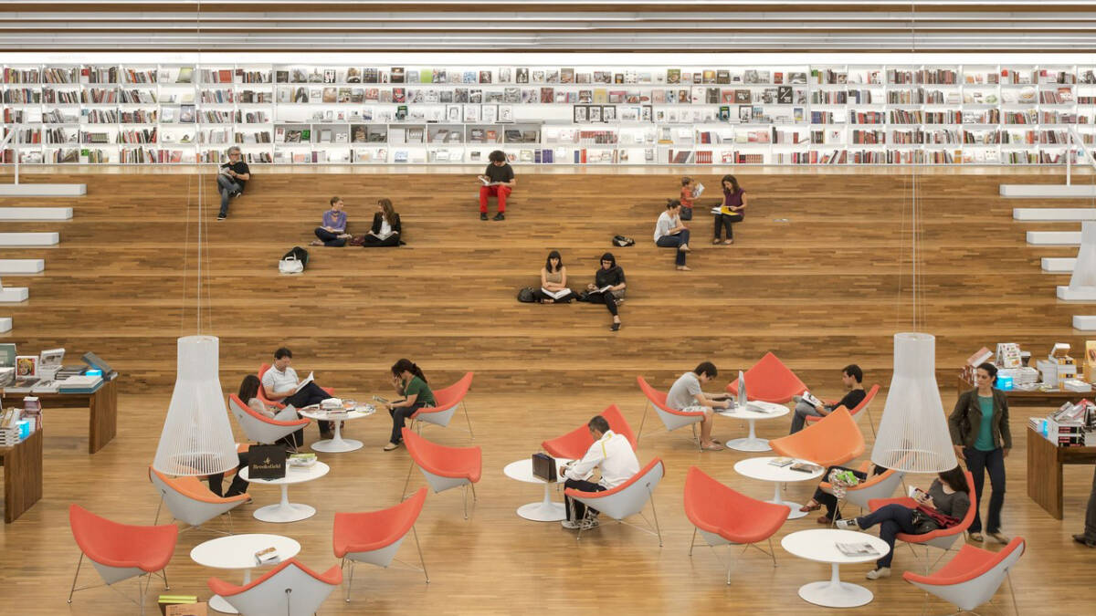 Les biblioteques han de ser espais dissenyats amb tant de confort com un centre comercial, com la Librería Cultura a São Paulo de l'arquitecte Marcio Kogan  Fernando Guerra FG+SG