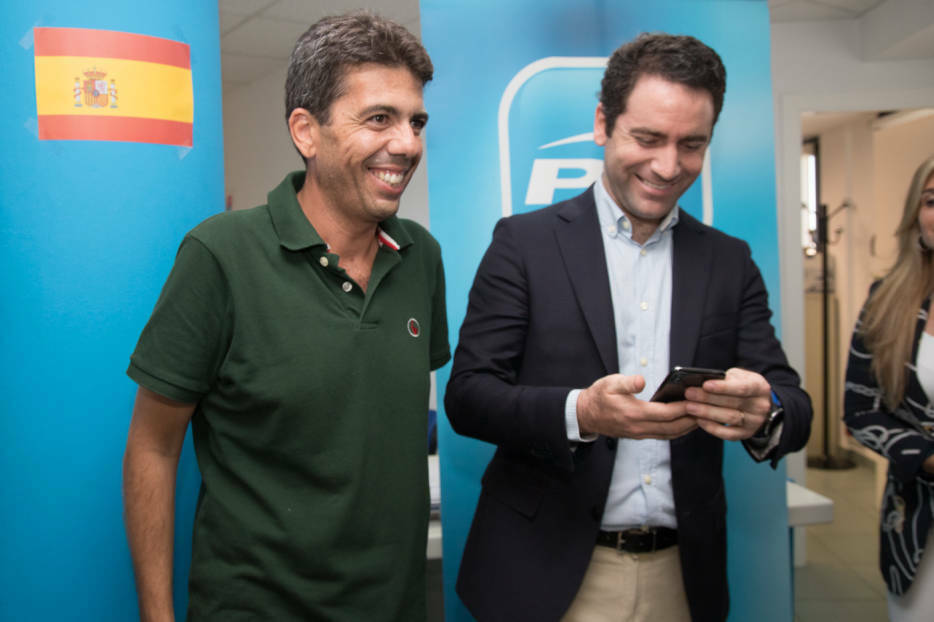 Carlos Mazón y Teodoro García Egea. Foto: PEPE OLIVARES