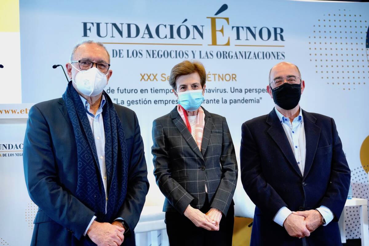 Enrique Belenguer, Adela Cortina y Pedro Coca. Foto: FUNDACIÓN ÉTNOR
