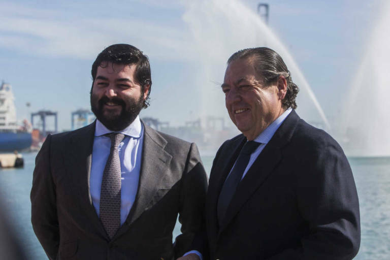 Vicente Boluda junto a su  hijo, Vicente Boluda Ceballos. Foto: EVA MÁÑEZ