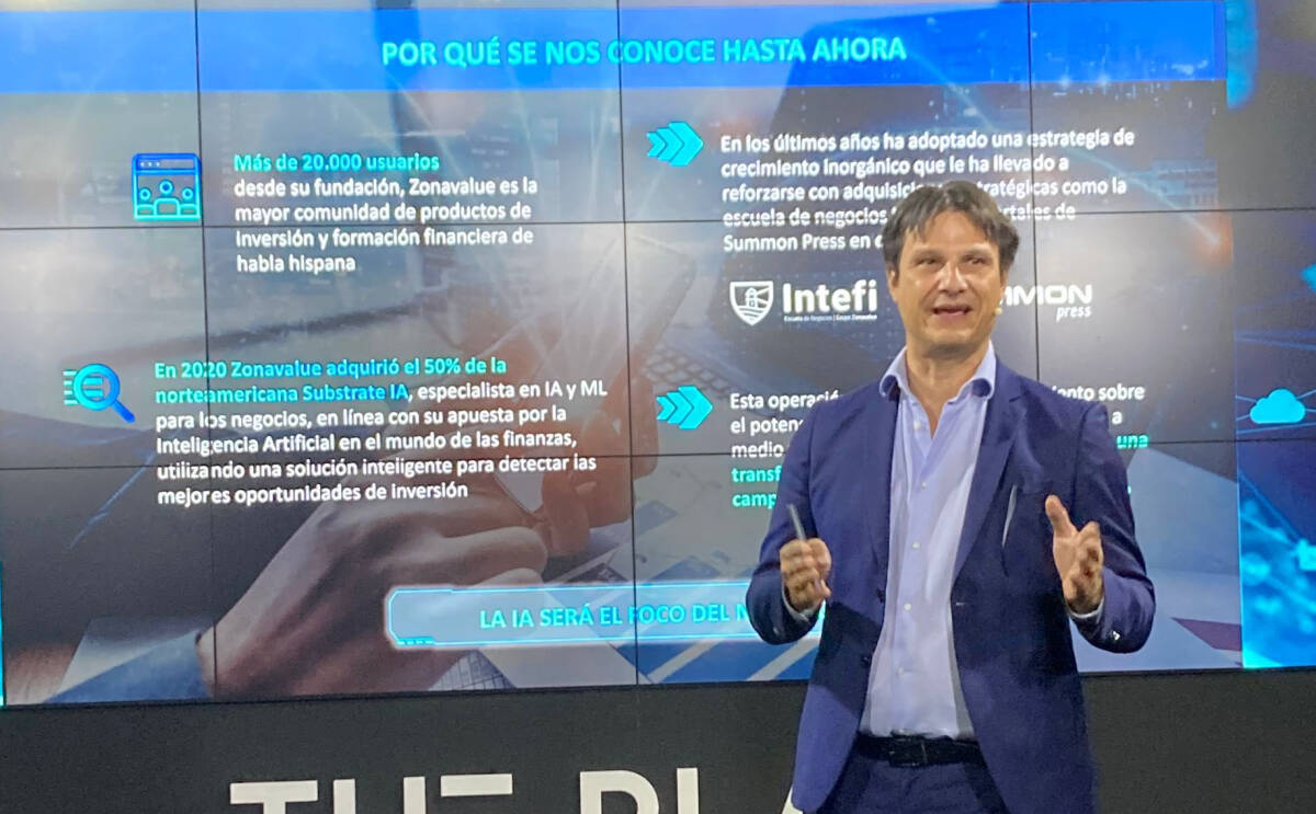 Lorenzo Serratosa durante la presentación de la nueva ZonaValue