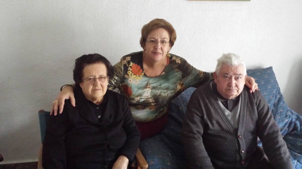 El abuelo Fernando con sus hermanas Sotera y Milagros. Foto: MURCIA PLAZA