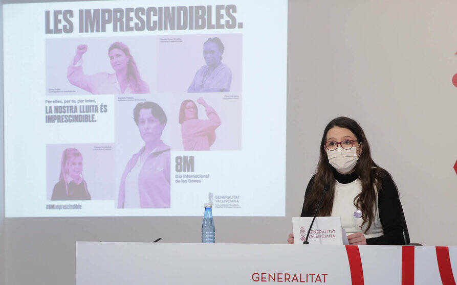 La vicepresidenta del Consell, Mónica Oltra, en la presentación de la campaña del Día Internacional de la Mujer 8-M de 2021. Foto: GVA
