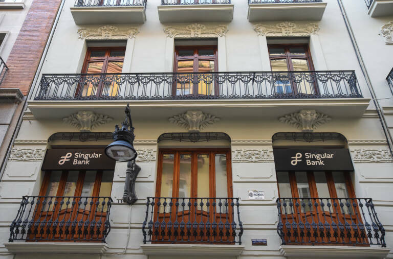 Sede anterior de Singular Bank en València (Foto: EDUARDO MANZANA)