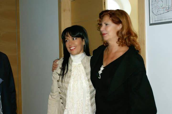 Carmen Alborch y Cristina del Valle. Noviembre 2010. 