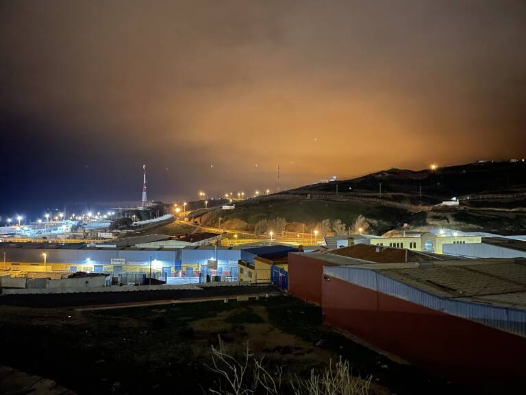 Instalaciones que separan la frontera de Ceuta con Marruecos. Foto: ANTONIO SEMPERE/EP
