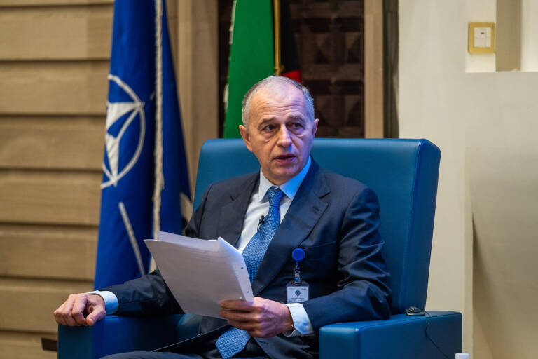 El secretario general adjunto de la OTAN, Mircea Geoana. Foto: NATO/DPA
