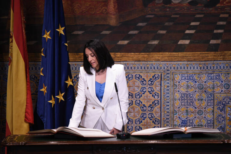 La consellera de Política Territorial, Obras Públicas y Movilidad, Rebeca Torró, toma posesión. Foto: JORGE GIL/EP