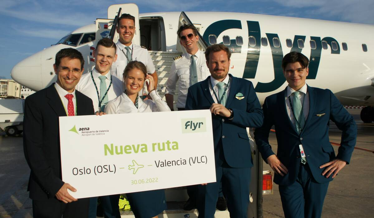 Primer vuelo de Flyr a Oslo, una de las nuevas rutas desde València en verano de 2022. Foto: AENA