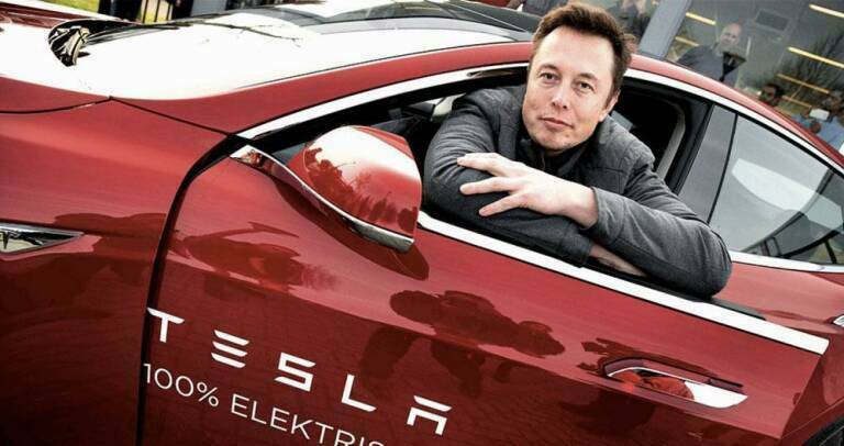 azafata conspiración Desenmarañar Elon Musk sigue vendiendo acciones de Tesla y ya se ha desprendido del 12%  en el último año - Valencia Plaza