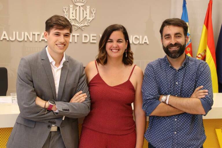 El edil de Economía, Borja Sanjuán; la vicealcaldesa, Sandra Gómez; y el edil de Deportes, Javier Mateo
