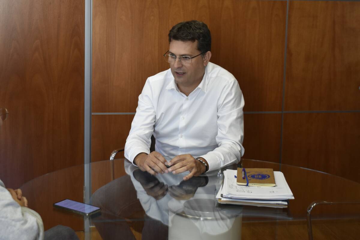 Entrevista con Juan Ramón Adsuara. Foto: Ajuntament de Alfafar