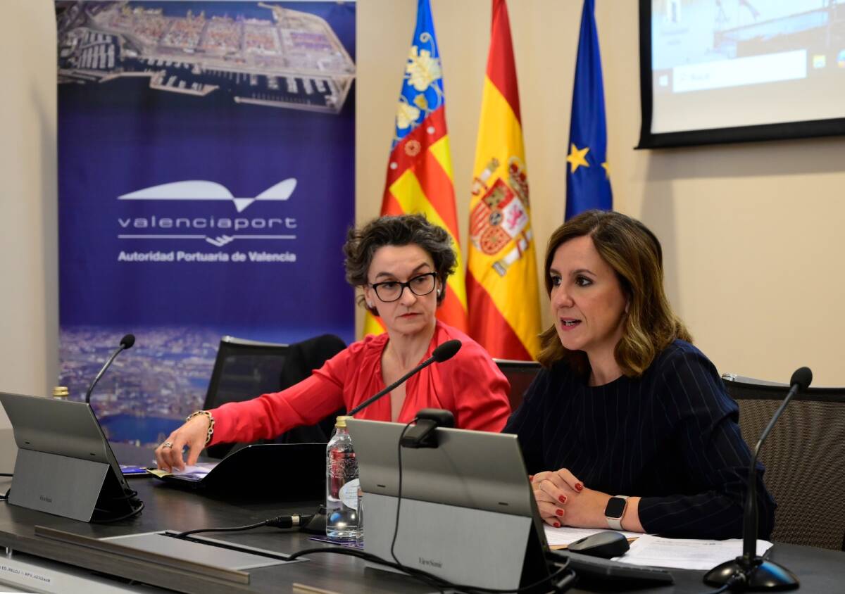 Catalá junto a la presidenta del Puerto, Mar Chao. Foto: AYUNTAMIENTO DE VALENCIA