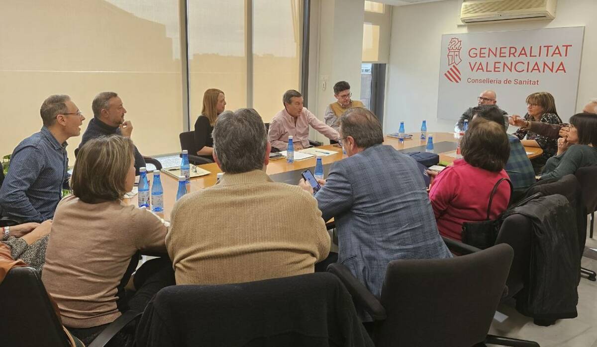 Reunión del conseller Gómez con los sindicatos, el pasado 7 de diciembre. Foto: GVA
